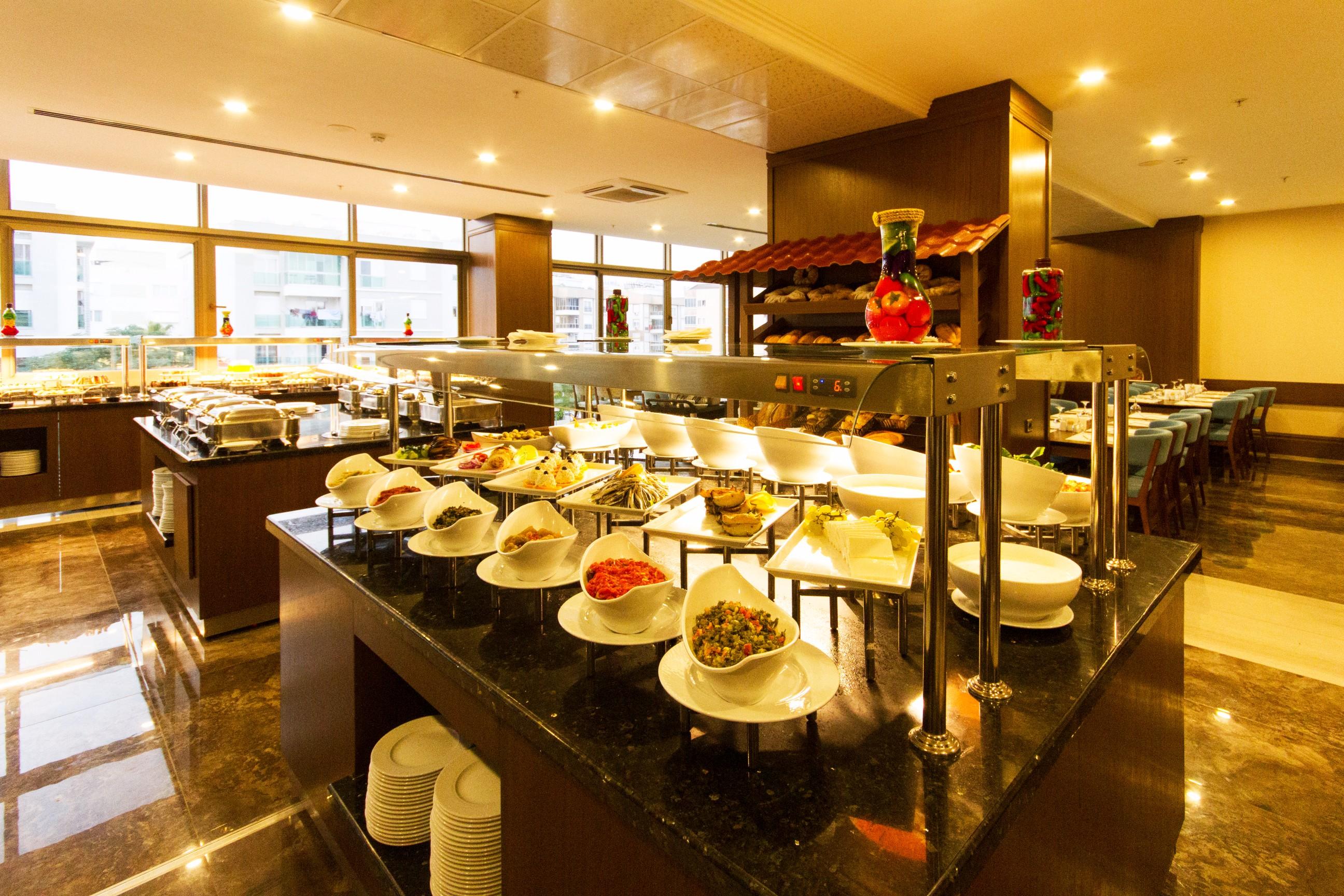 Sky Business Hotel Antalia Esterno foto