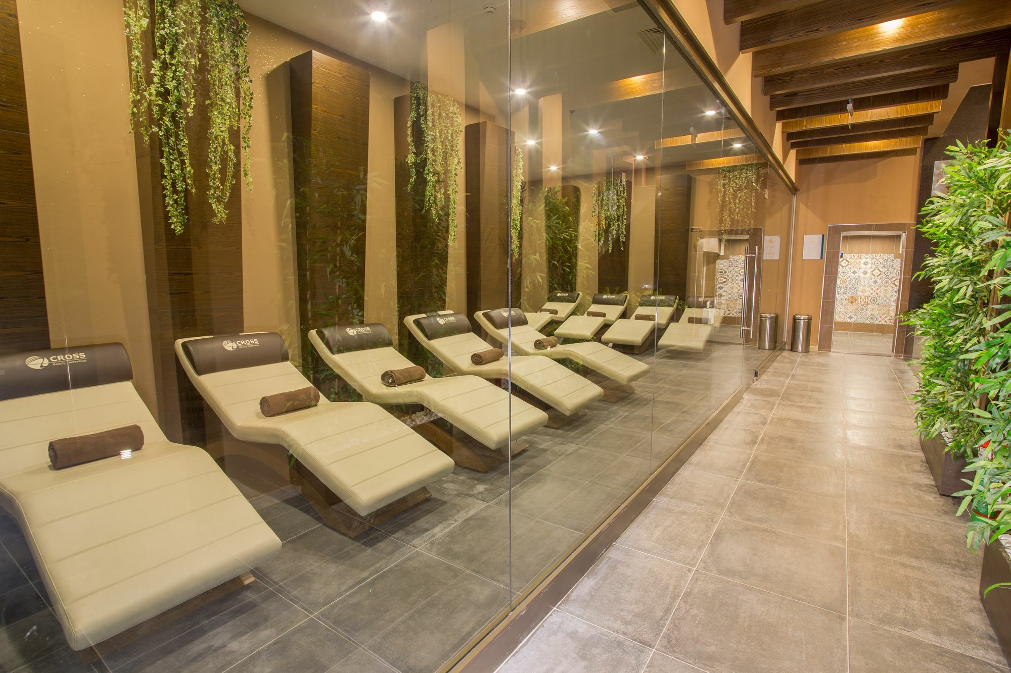 Sky Business Hotel Antalia Esterno foto